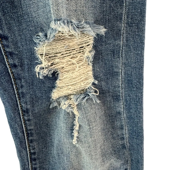 Anthropologie Pilcro The Slim Boyfriend Distressed Denim Jeans Blue Size 28 - Picture 7 of 14